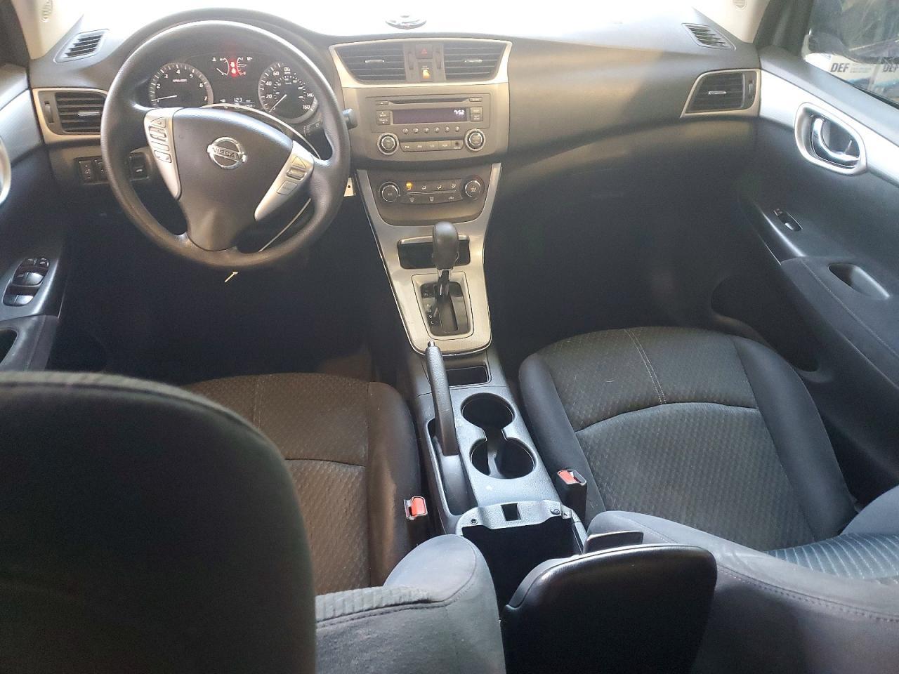 2013 Nissan Sentra S - zdjęcie 8
