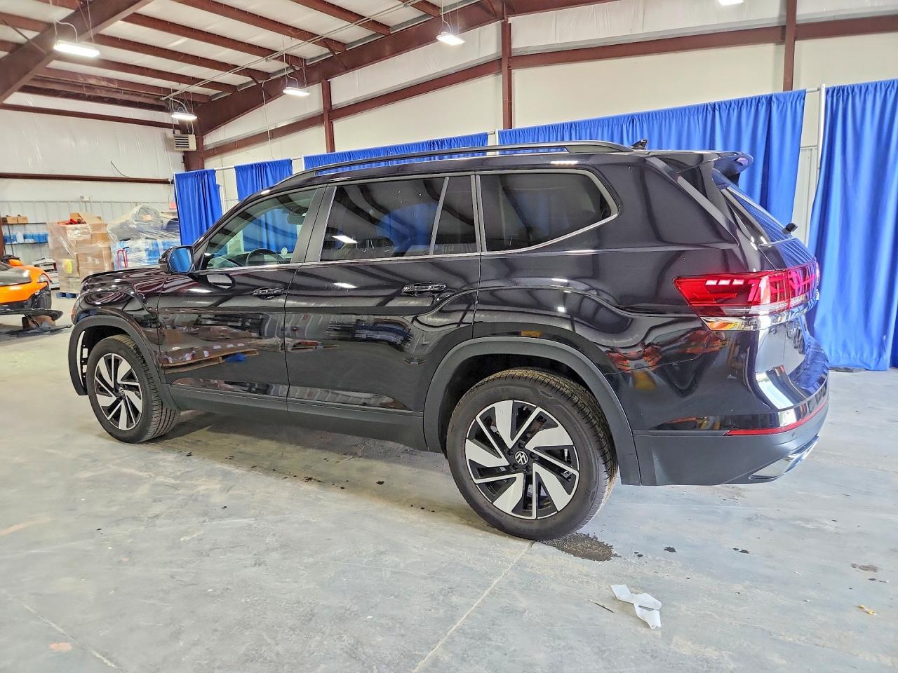 2026 Volkswagen Atlas Se - zdjęcie 2