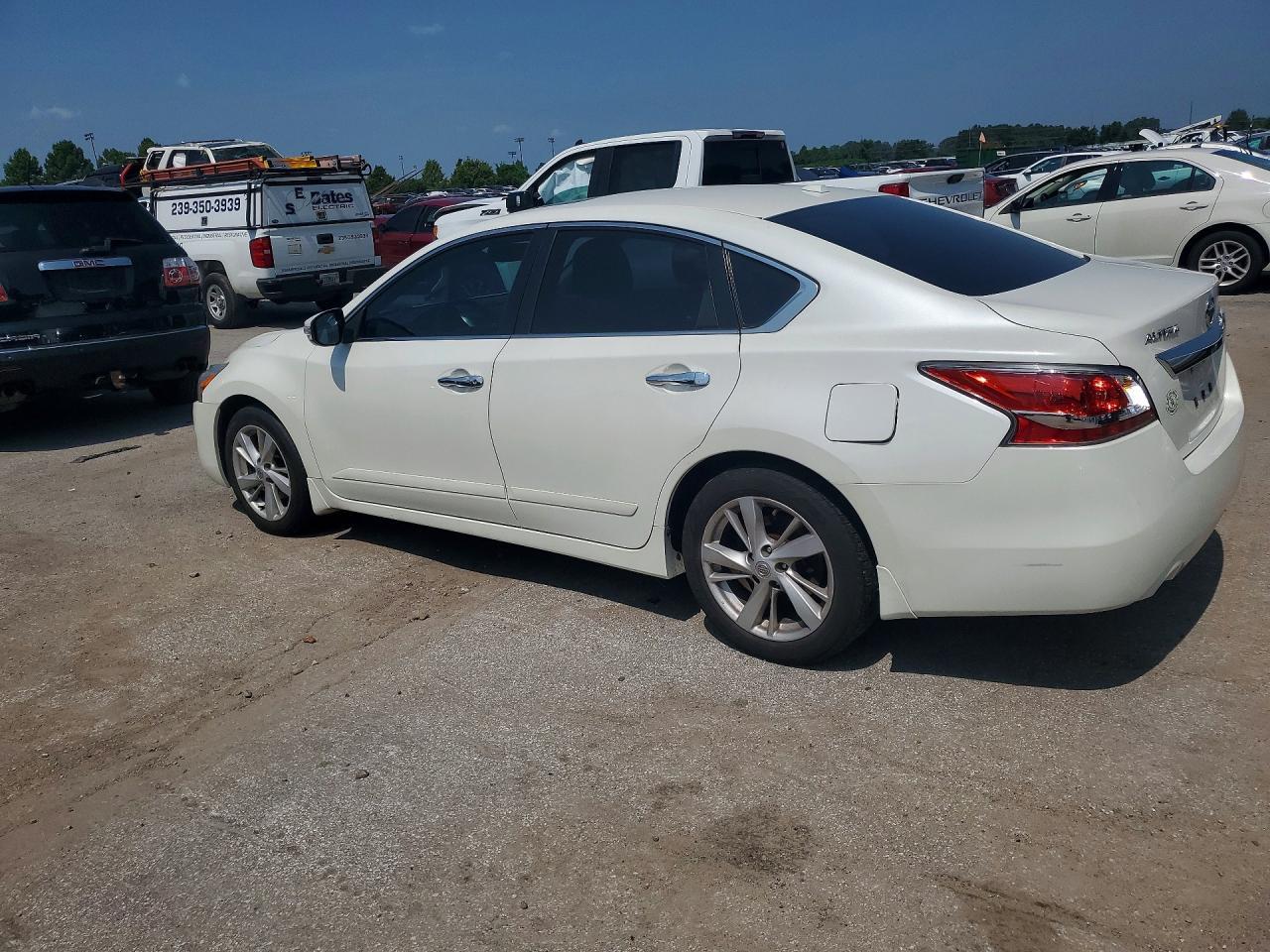 2015 Nissan Altima 2.5 Sv - zdjęcie 2