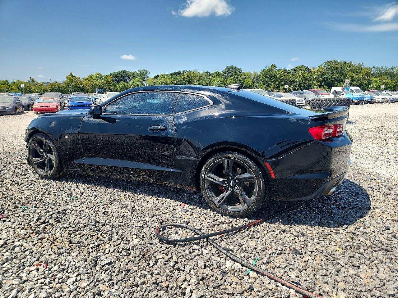 2019 Chevrolet Camaro Ls - zdjęcie 2