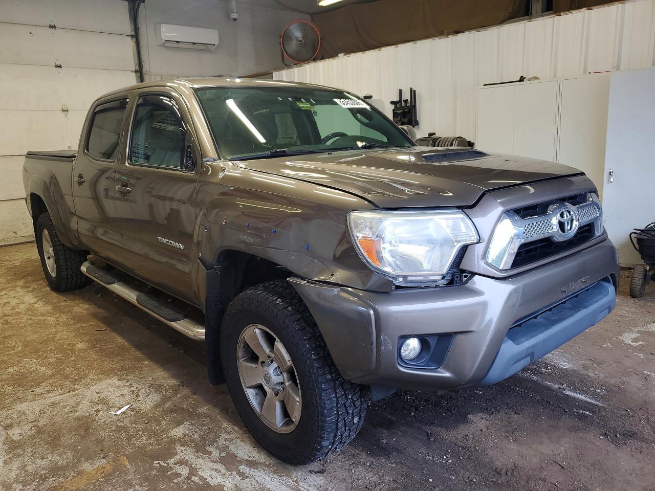 2015 Toyota Tacoma Double Cab Long Bed - zdjęcie 4