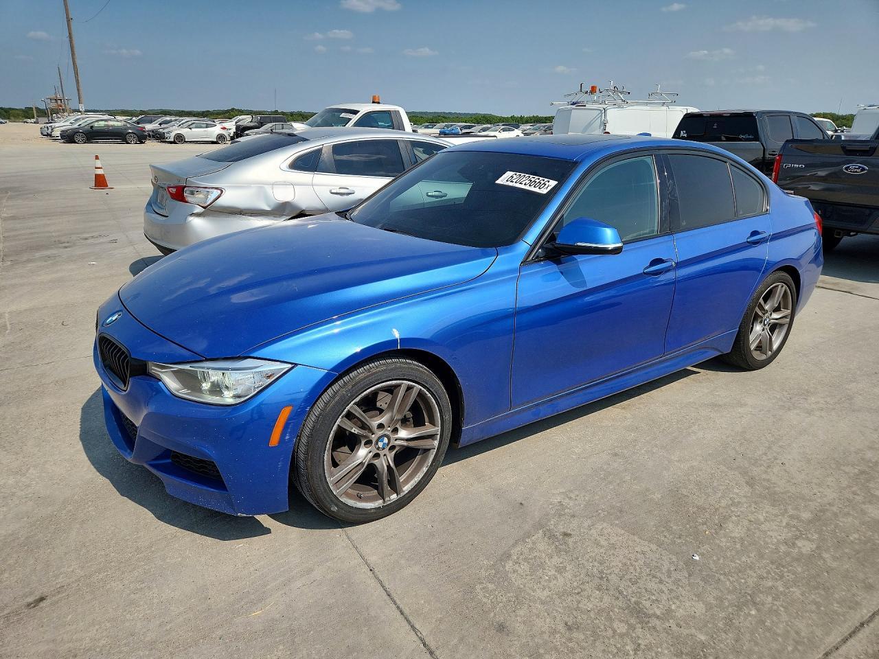 2013 BMW 328 I - zdjęcie główne
