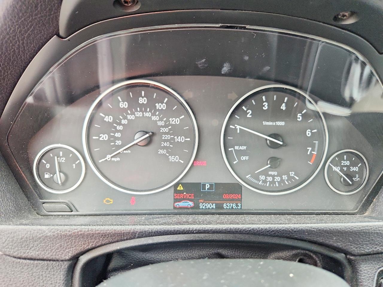 2016 BMW 320 I - zdjęcie 9