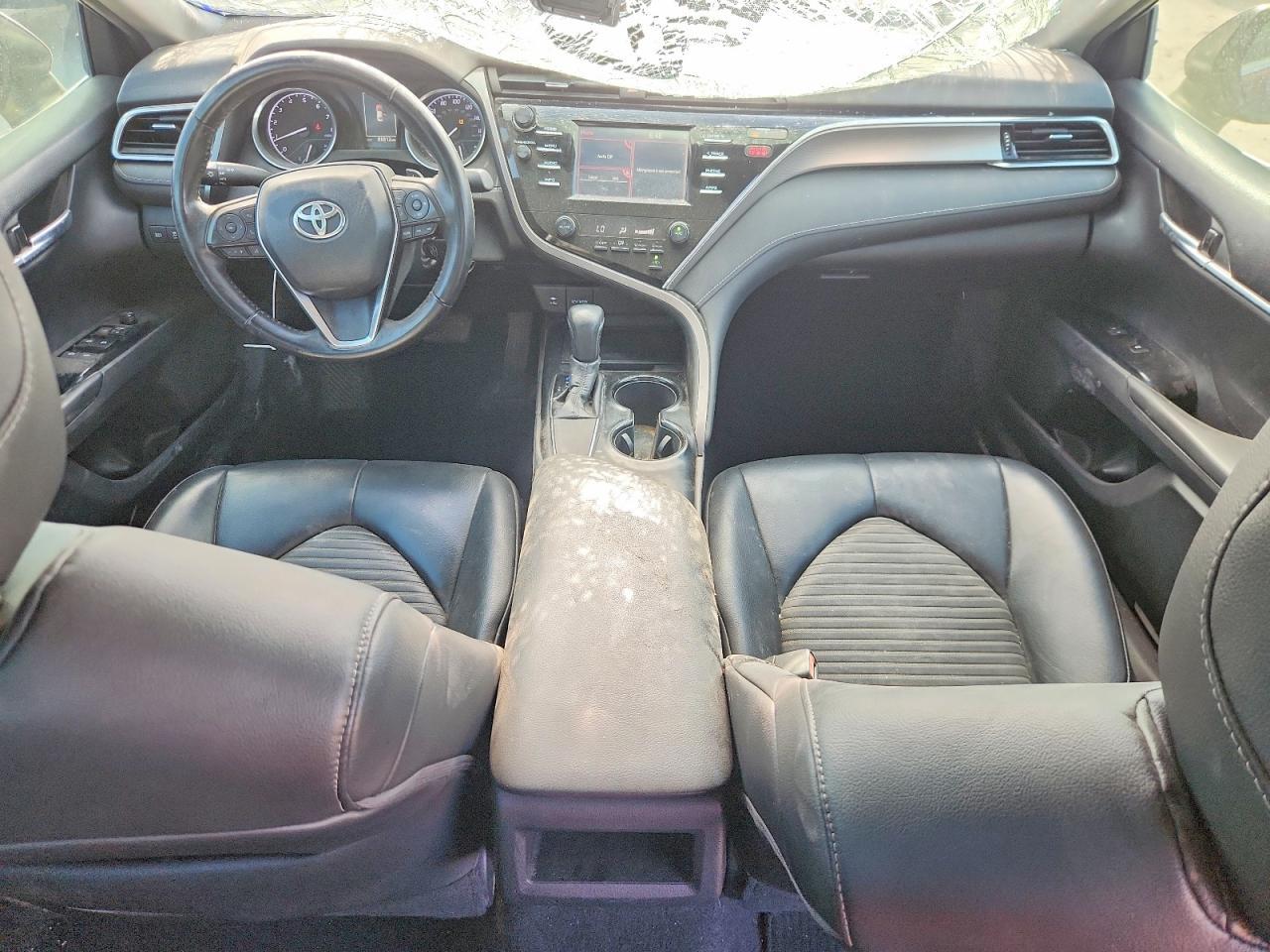 2018 Toyota Camry Se - zdjęcie 8