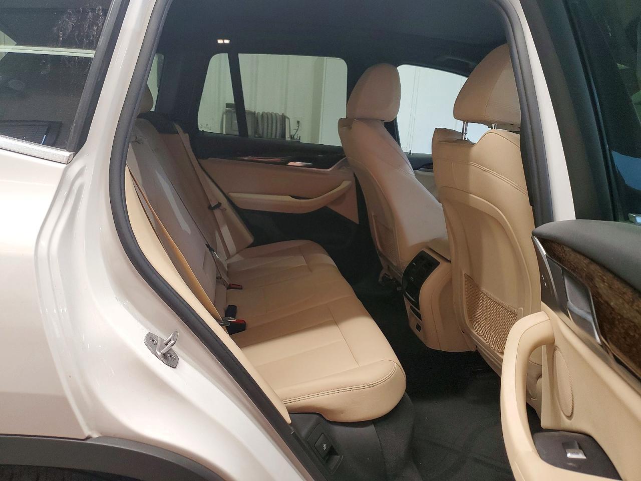 2021 BMW X3 xDrive30I - zdjęcie 11
