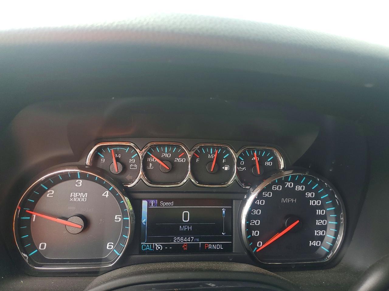 2017 Chevrolet Tahoe C1500 Ls - zdjęcie 9