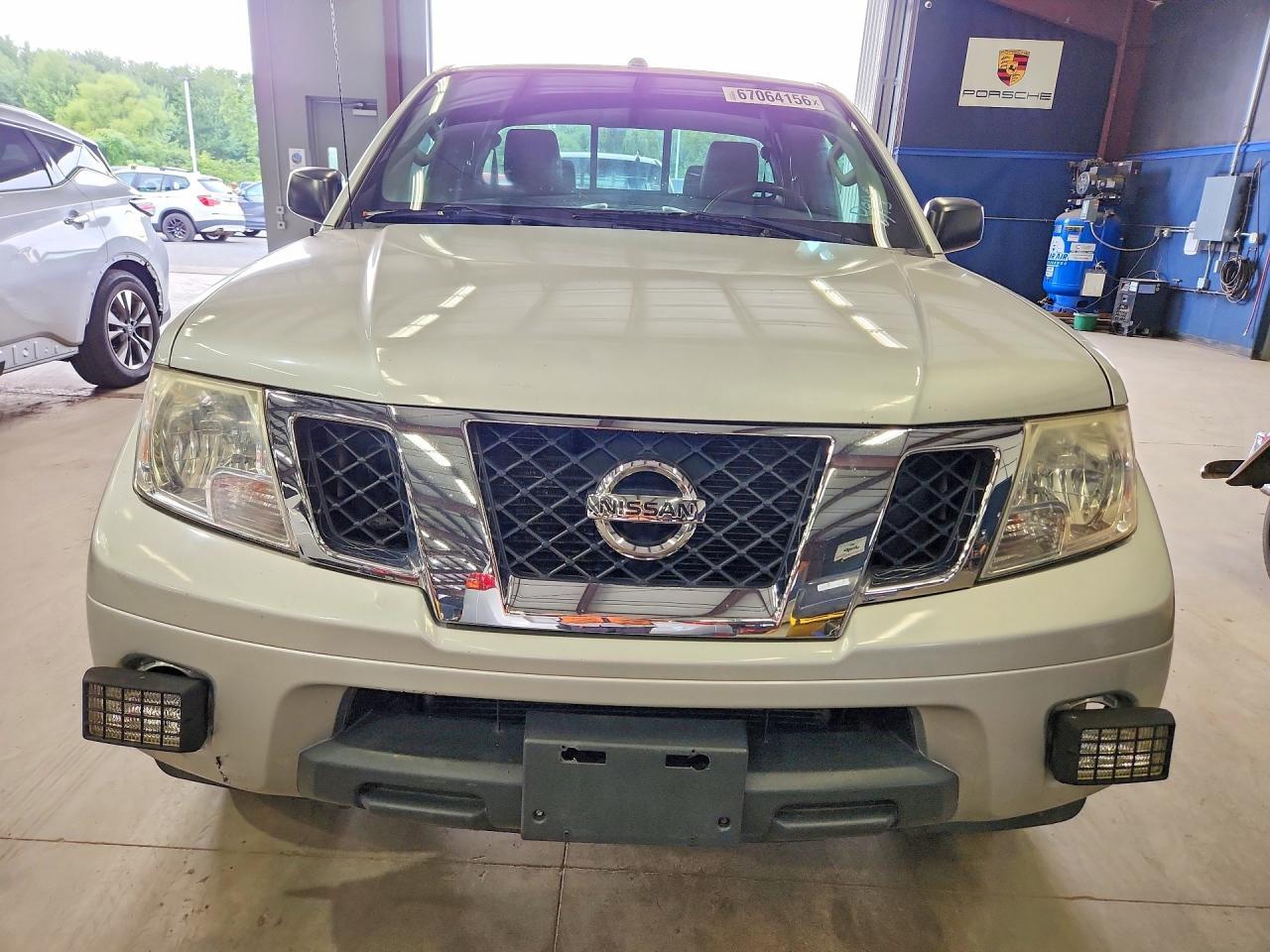 2016 Nissan Frontier Sv V6 - zdjęcie 5