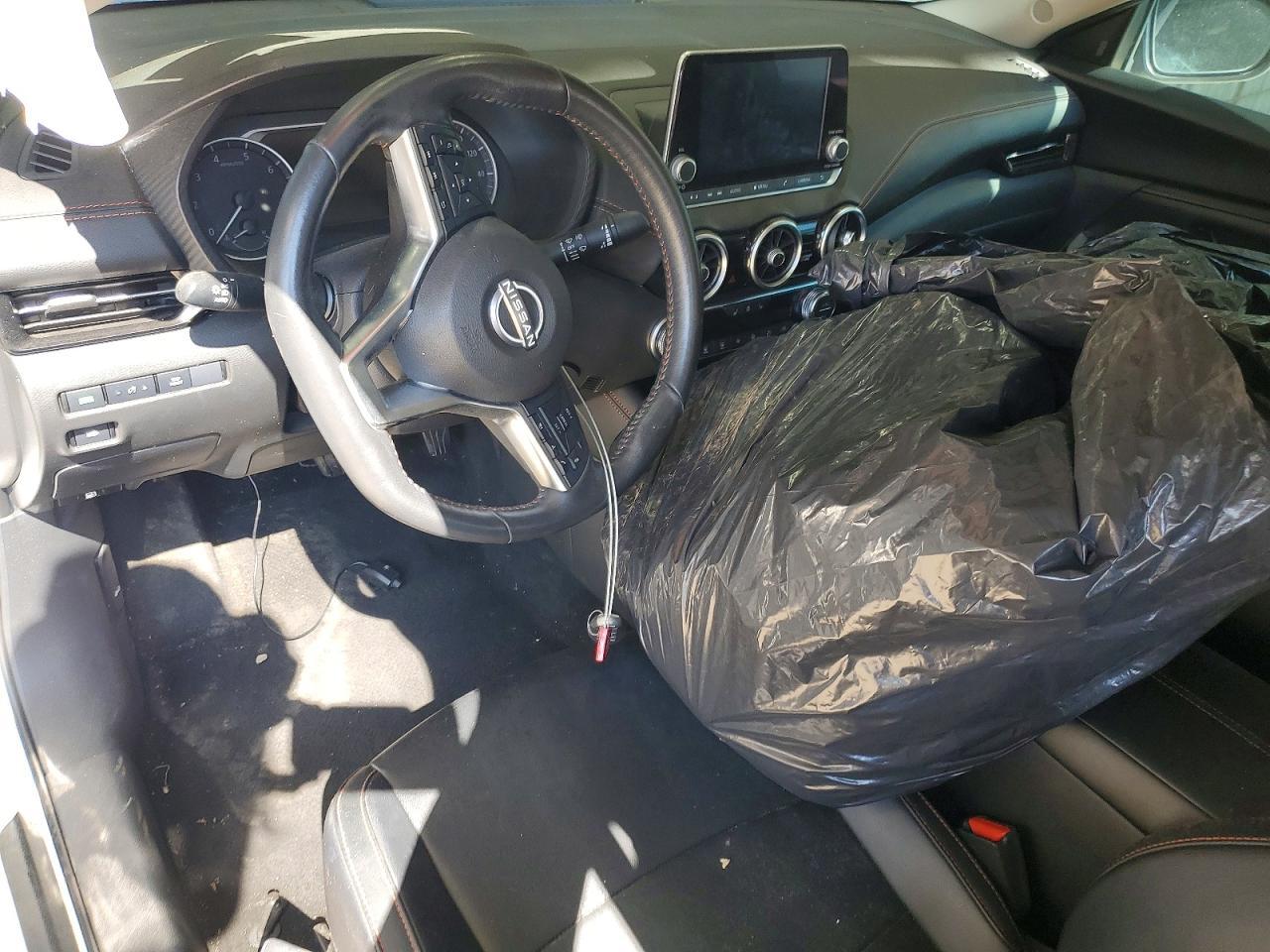 2024 Nissan Sentra Sr - zdjęcie 8