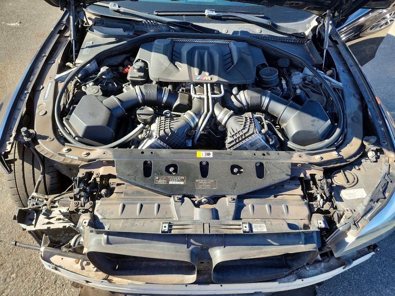 2013 BMW M5 - zdjęcie 11