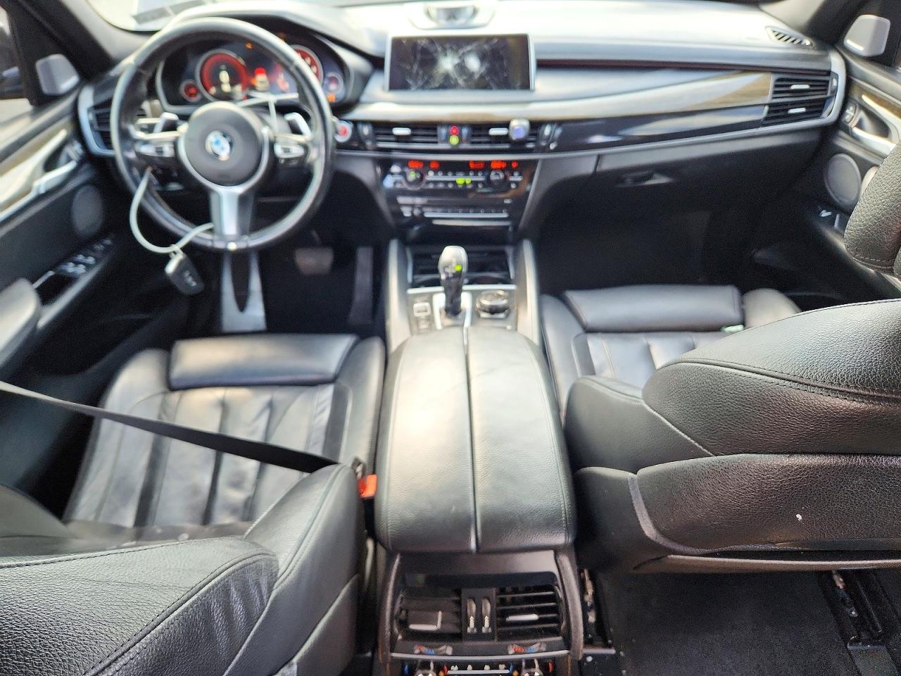 2015 BMW X6 xDrive50I - zdjęcie 8