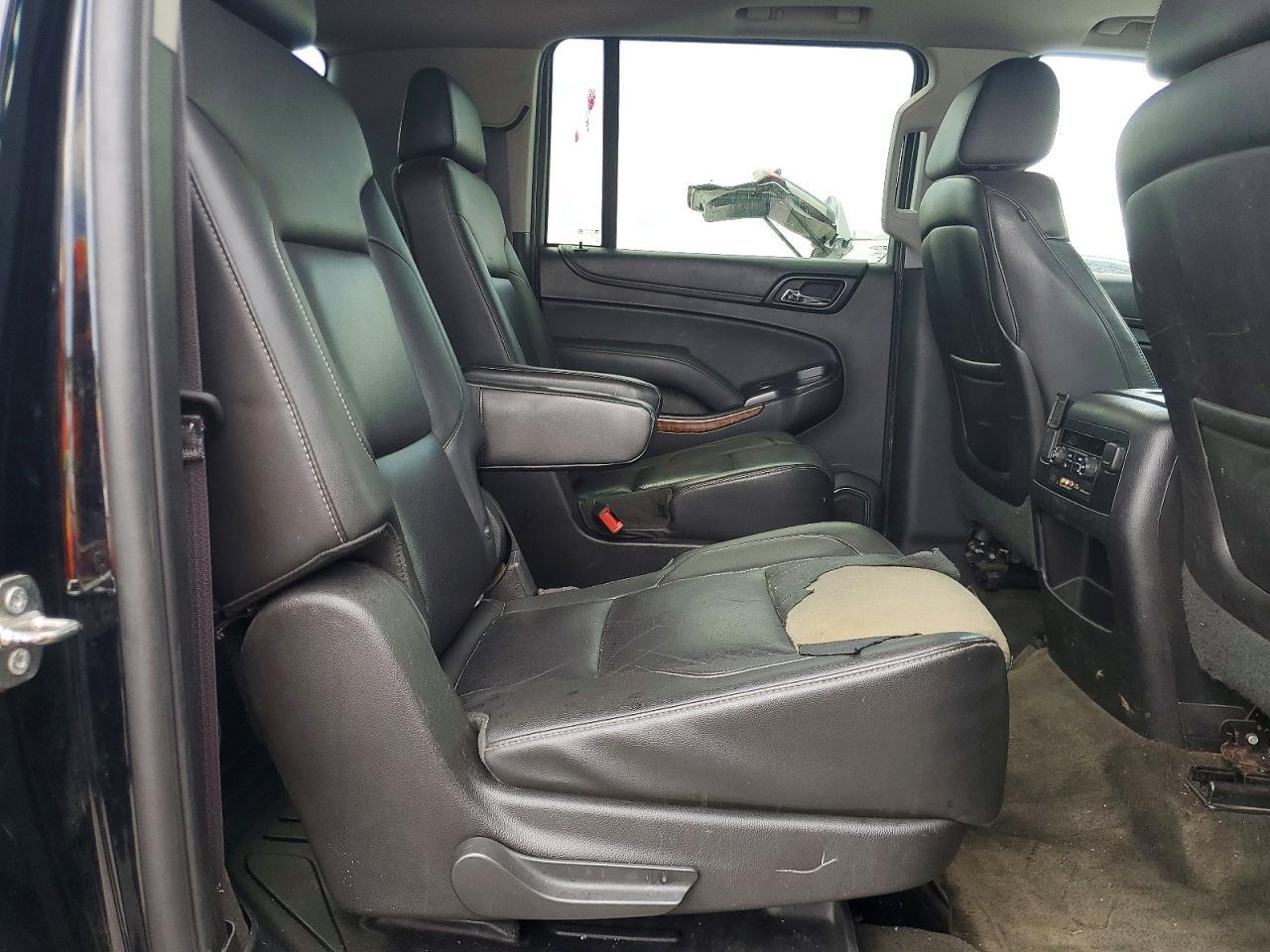 2015 Chevrolet Suburban K1500 Ltz - zdjęcie 10