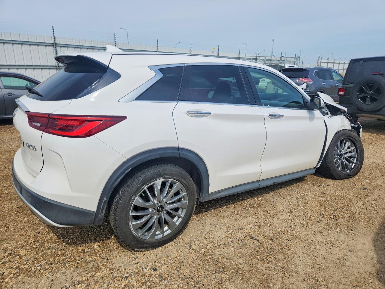 2025 Infiniti Qx50 Pure - zdjęcie 3
