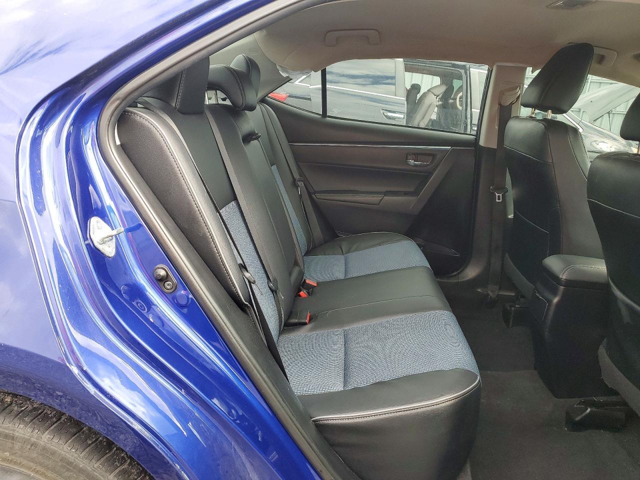2016 Toyota Corolla S - zdjęcie 10