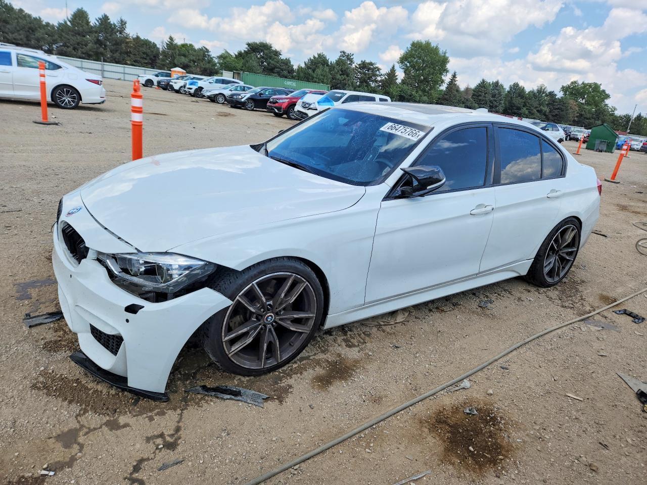 2017 BMW Seria 3 340i - zdjęcie główne