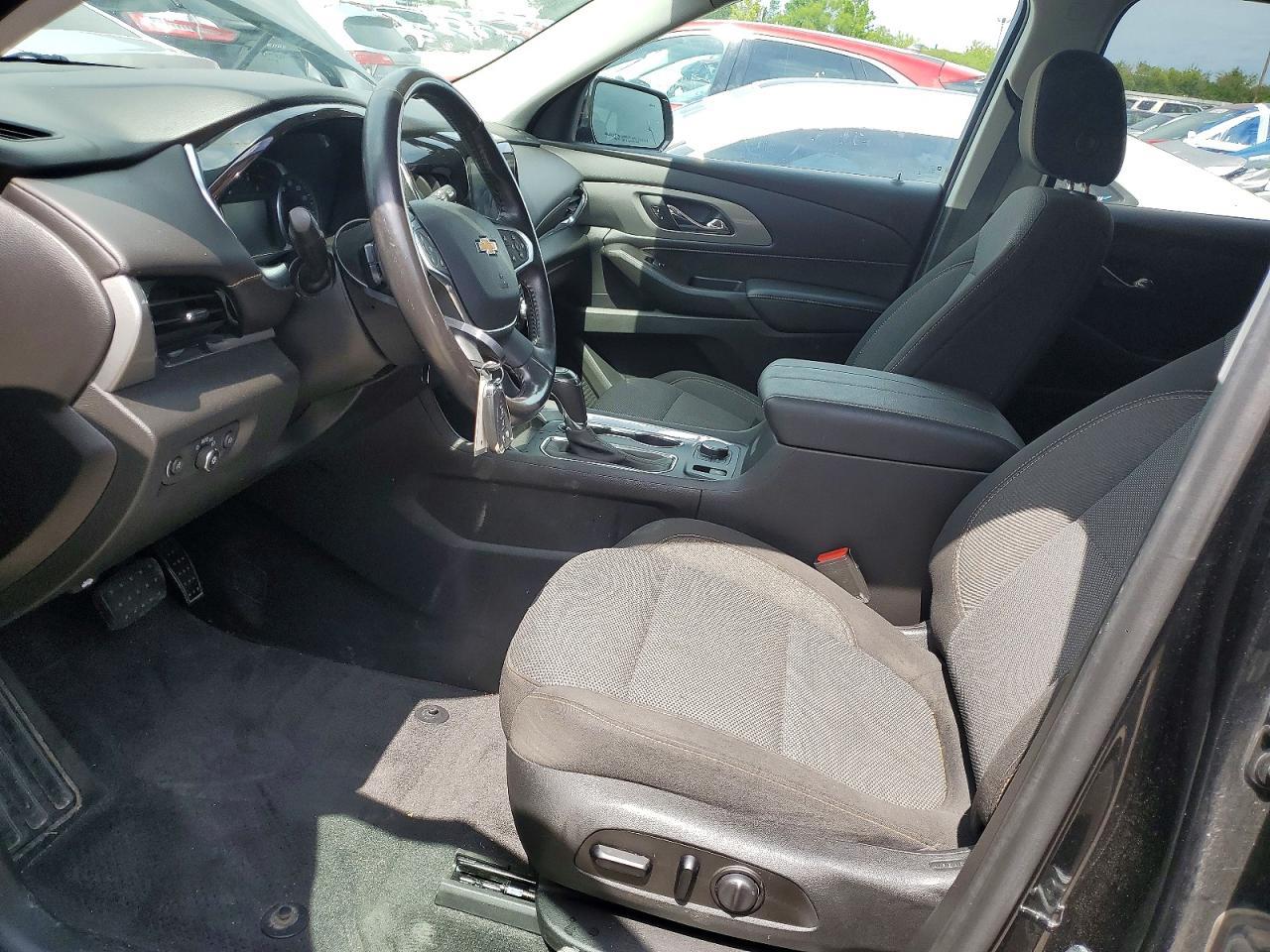 2020 Chevrolet Traverse Lt - zdjęcie 7