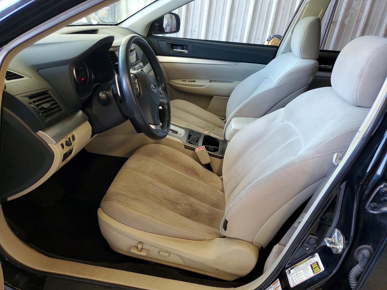 2013 Subaru Legacy 2.5I Premium - zdjęcie 7