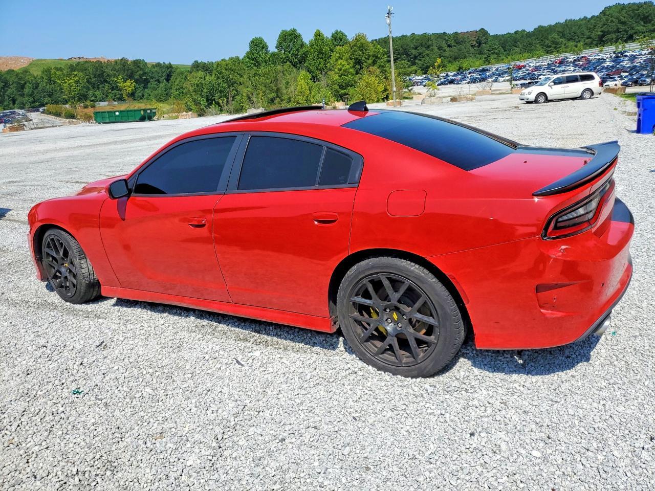 2019 Dodge Charger Scat Pack - zdjęcie 2
