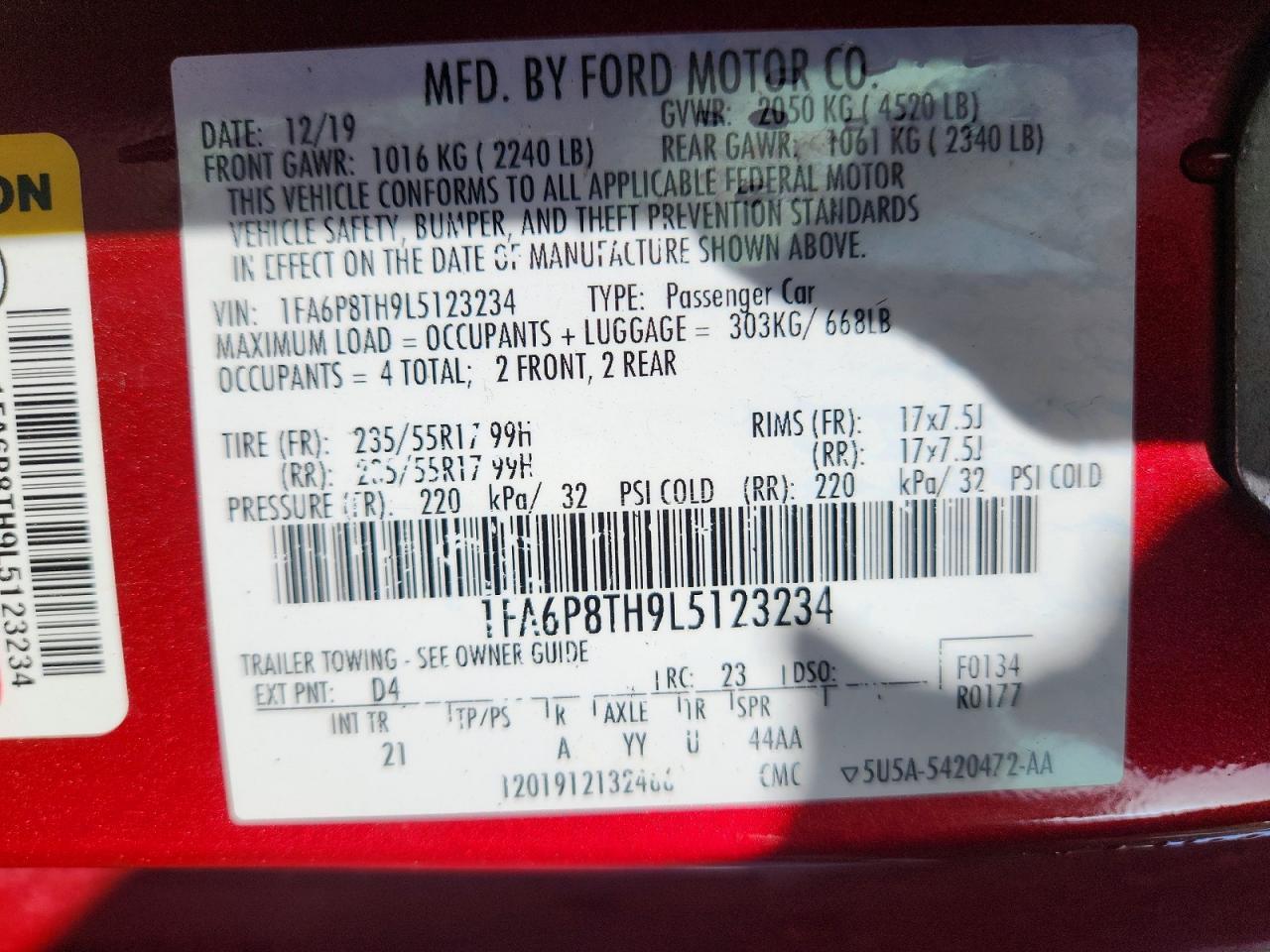 2020 Ford Mustang - zdjęcie 12
