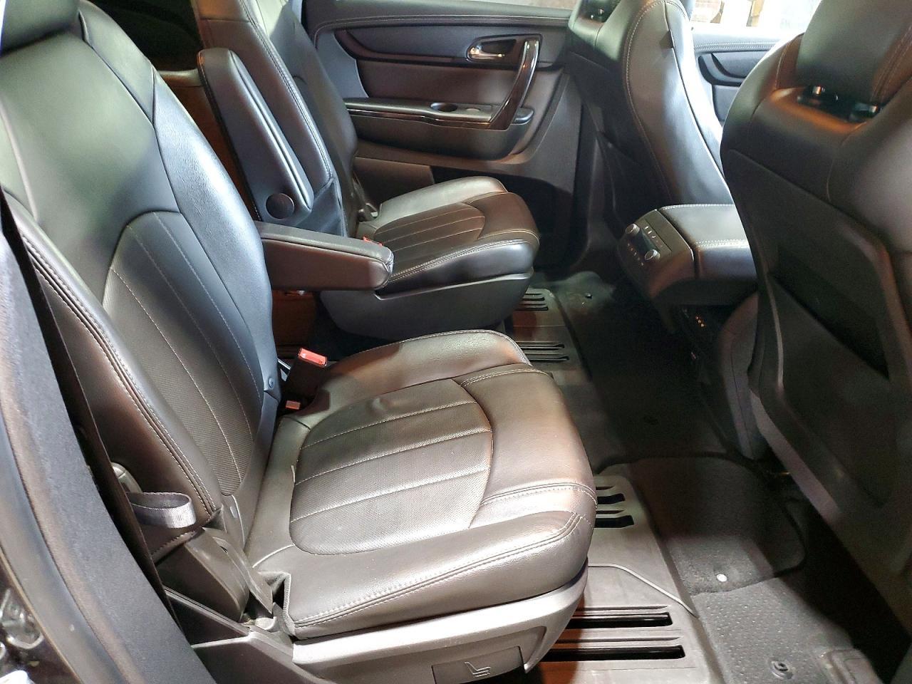 2016 Chevrolet Traverse Ltz - zdjęcie 11