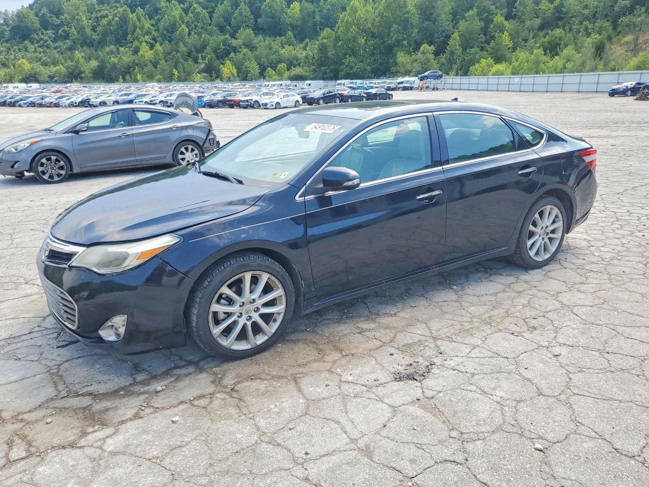 2013 Toyota Avalon Limited - zdjęcie główne