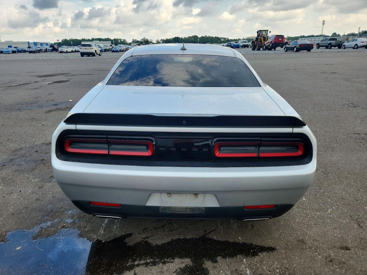 2023 Dodge Challenger Sxt - zdjęcie 6