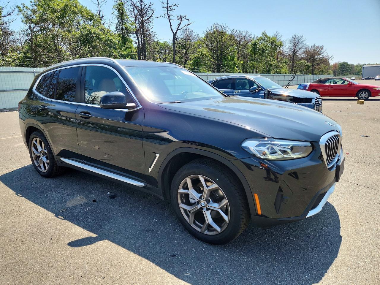 2022 BMW X3 xDrive30I - zdjęcie 4