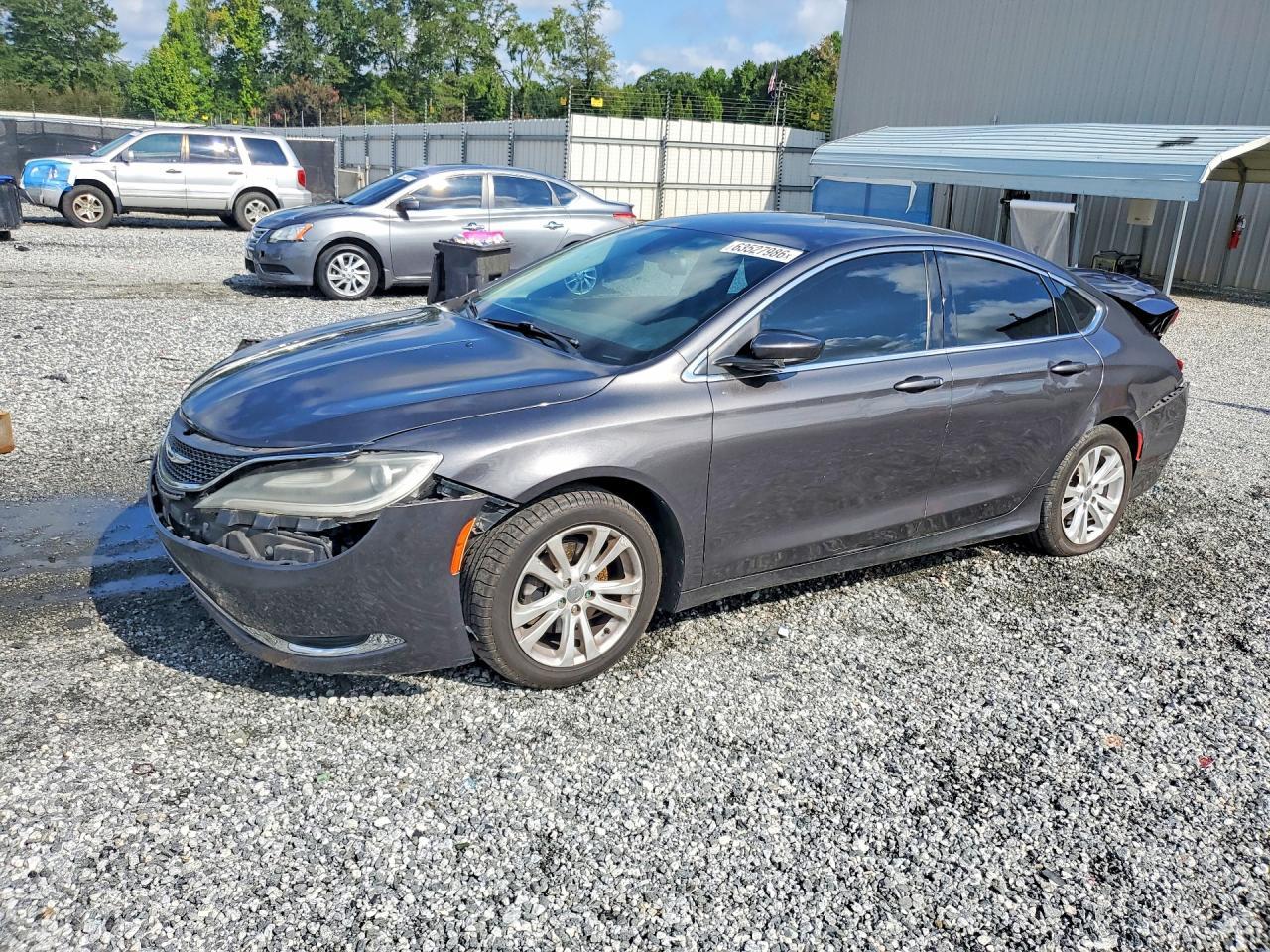 2016 Chrysler 200 Limited - zdjęcie główne