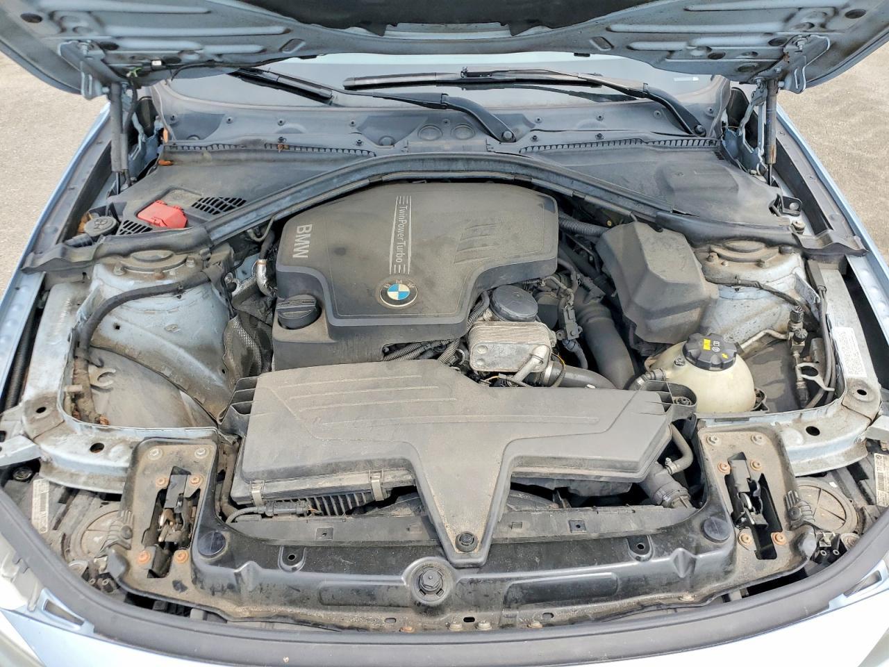 2015 BMW Seria 3 328i - zdjęcie 11