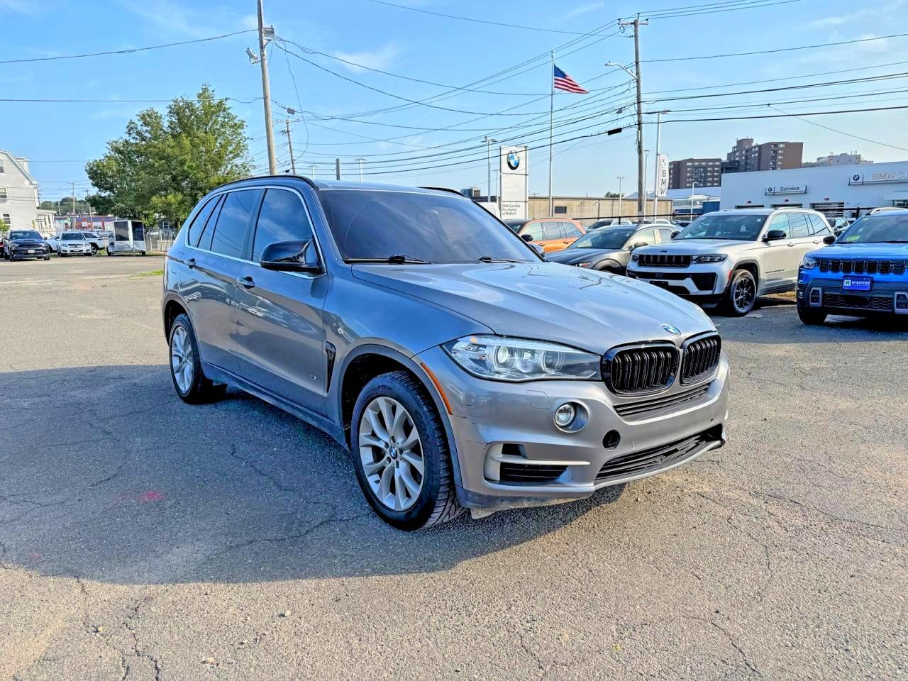 2016 BMW X5 xDrive35I - zdjęcie główne