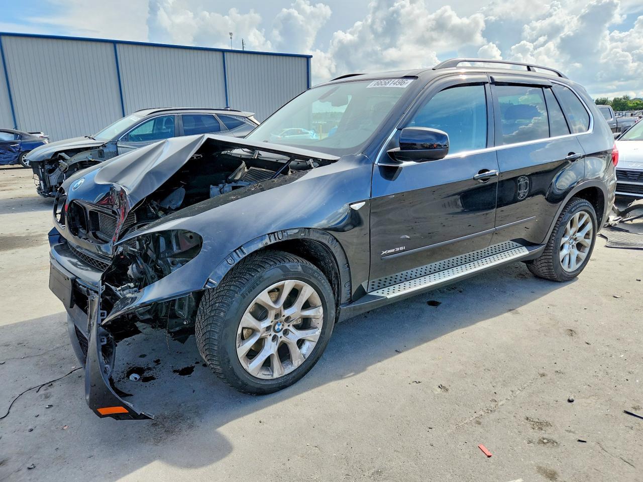 2013 BMW X5 xDrive35I - zdjęcie główne