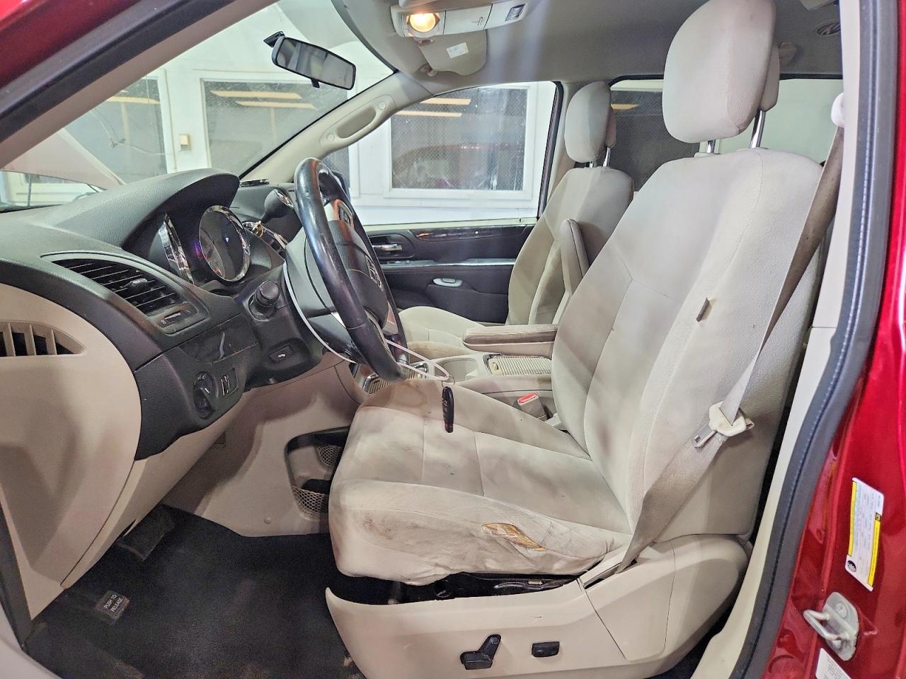 2014 Dodge Grand Caravan Sxt - zdjęcie 7