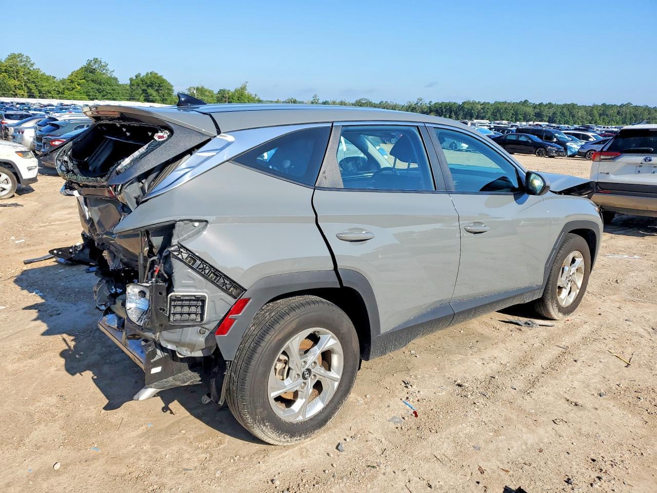 2024 Hyundai Tucson Se - zdjęcie 3