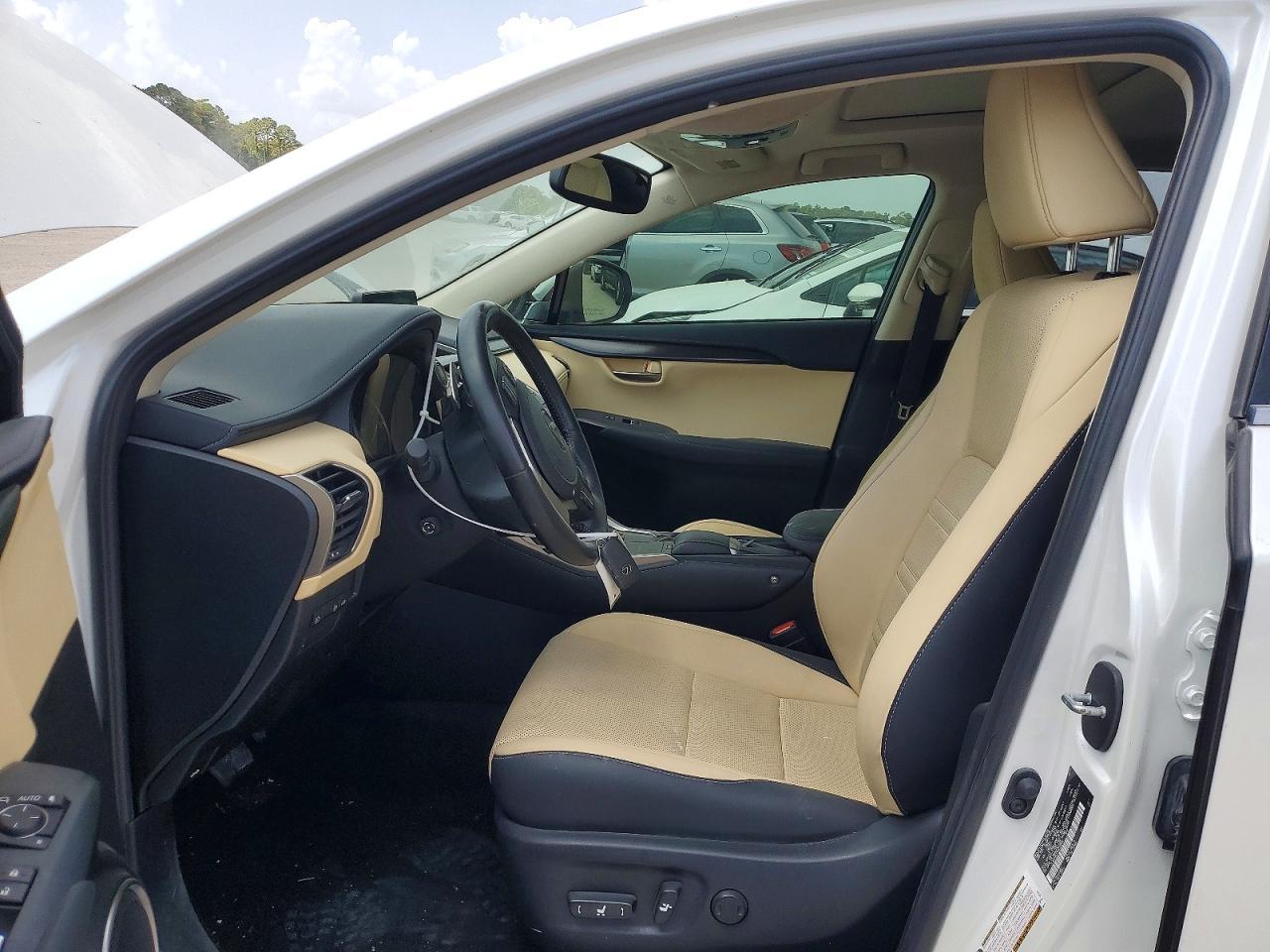 2021 Lexus Nx 300 Base - zdjęcie 7