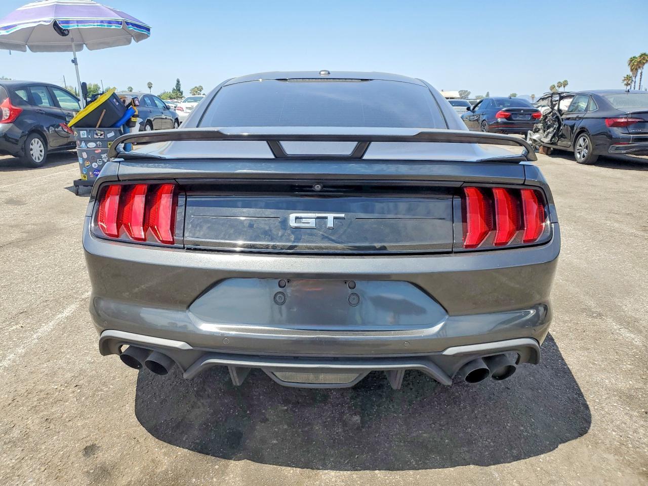 2020 Ford Mustang Gt - zdjęcie 6