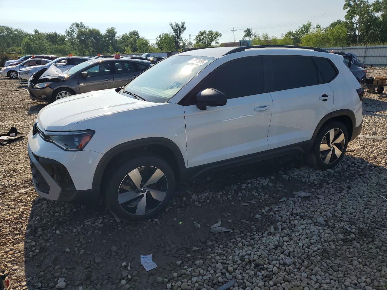 2025 Volkswagen Taos S - zdjęcie główne