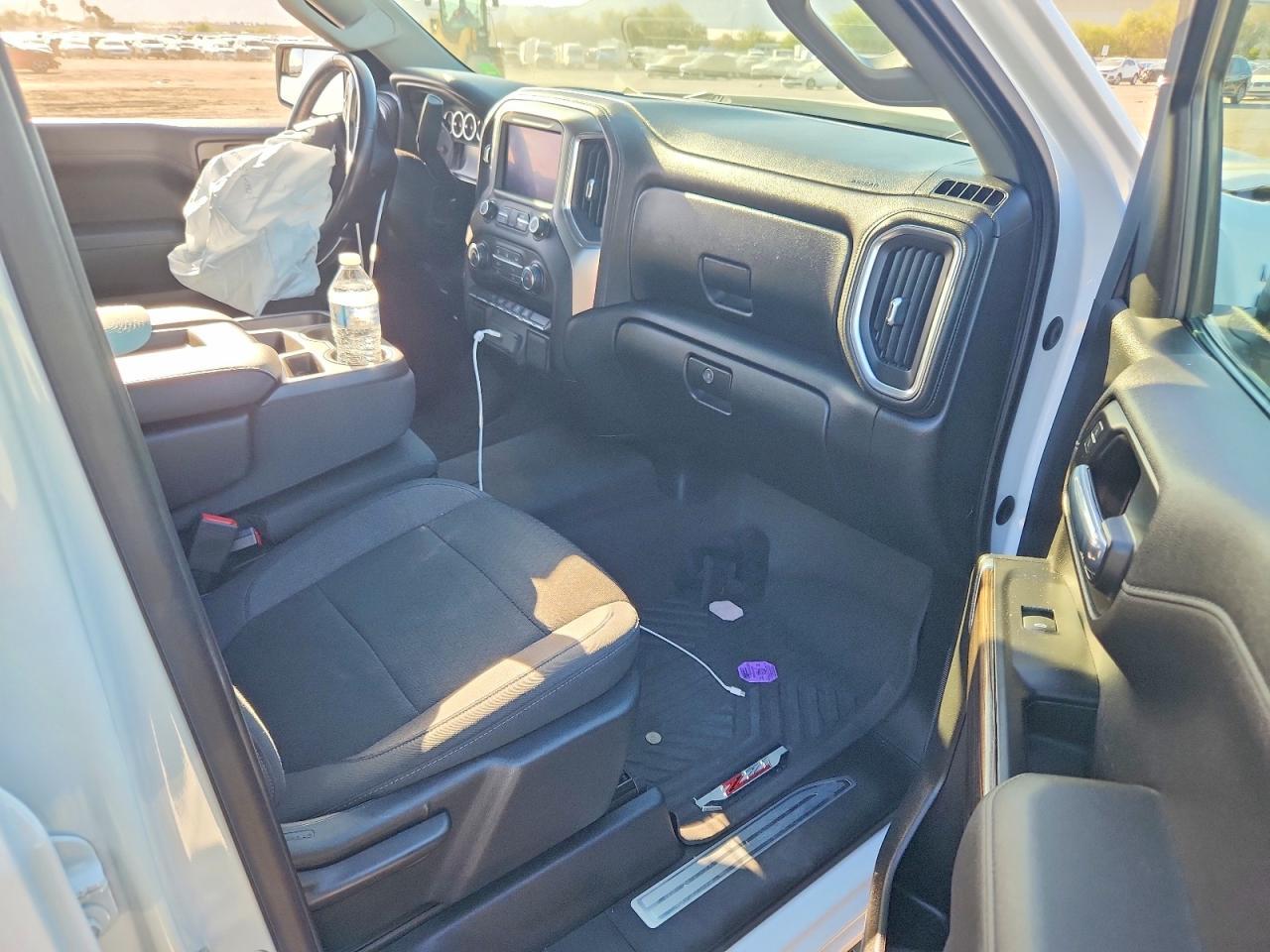 2020 Chevrolet Silverado K1500 Lt Trail Boss - zdjęcie 13