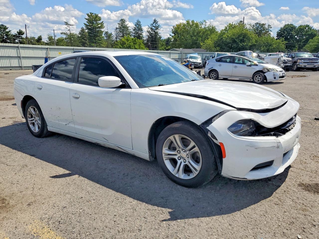 2020 Dodge Charger Sxt - zdjęcie 4