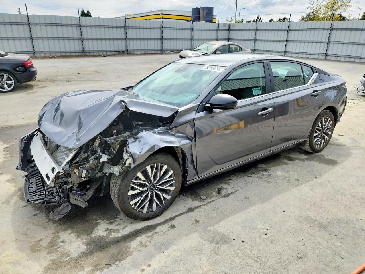 Nissan Altima - zdjęcie 1