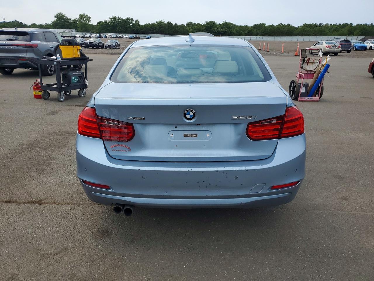 2015 BMW Seria 3 328i - zdjęcie 6