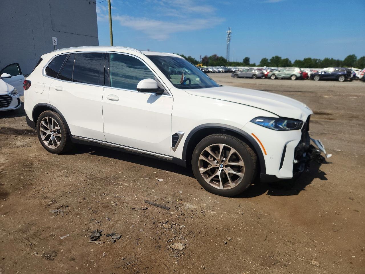 2025 BMW X5 xDrive40I - zdjęcie 4
