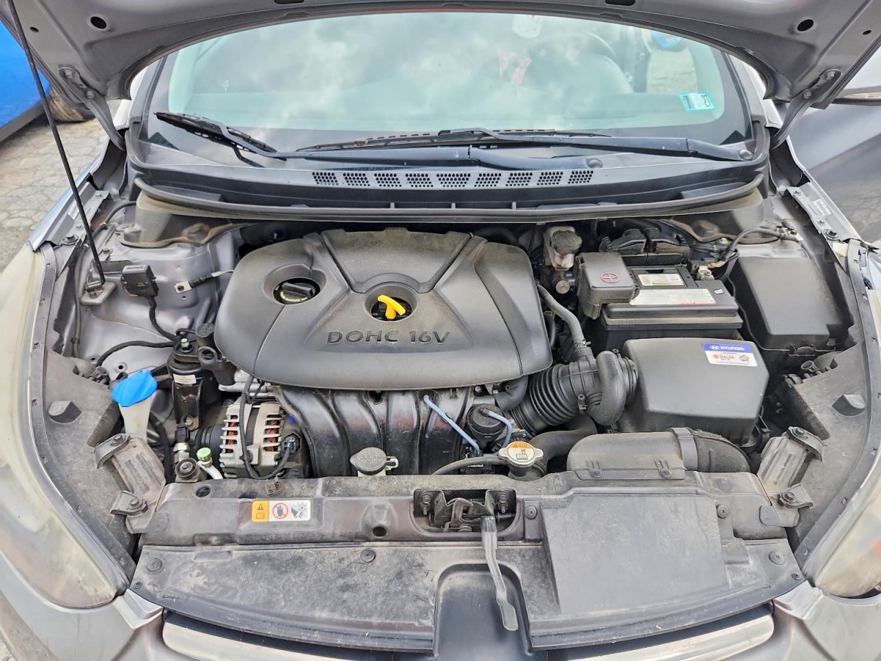 2015 Hyundai Elantra Limited - zdjęcie 11