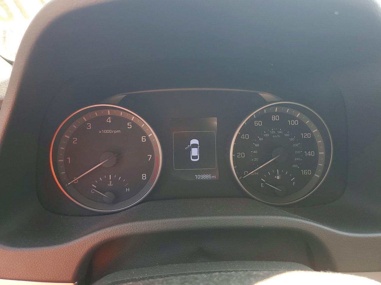 2017 Hyundai Elantra Limited - zdjęcie 9