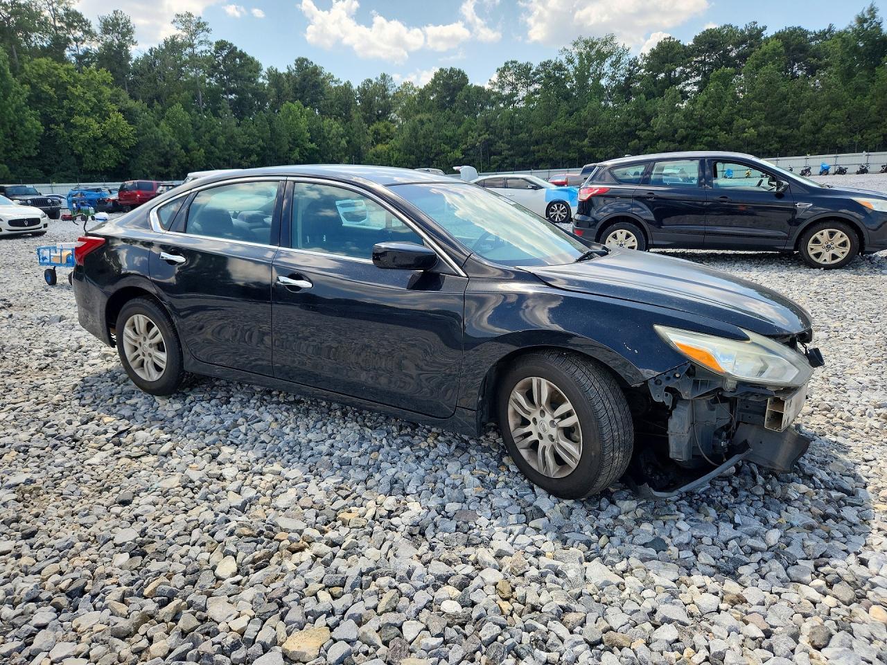 2017 Nissan Altima 2.5 S - zdjęcie 4