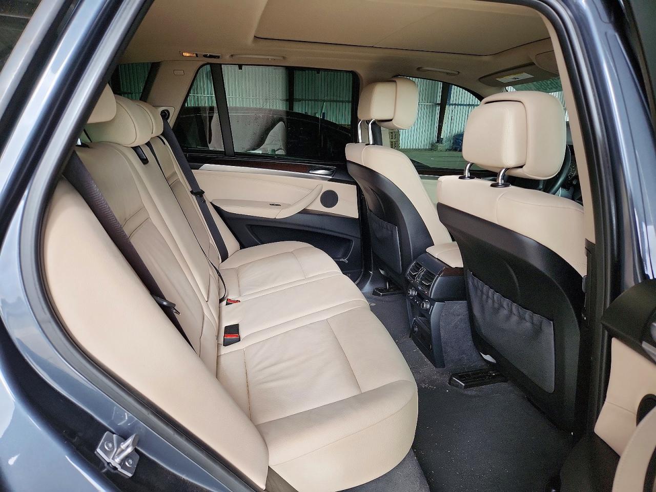 2013 BMW X5 xDrive35I - zdjęcie 10