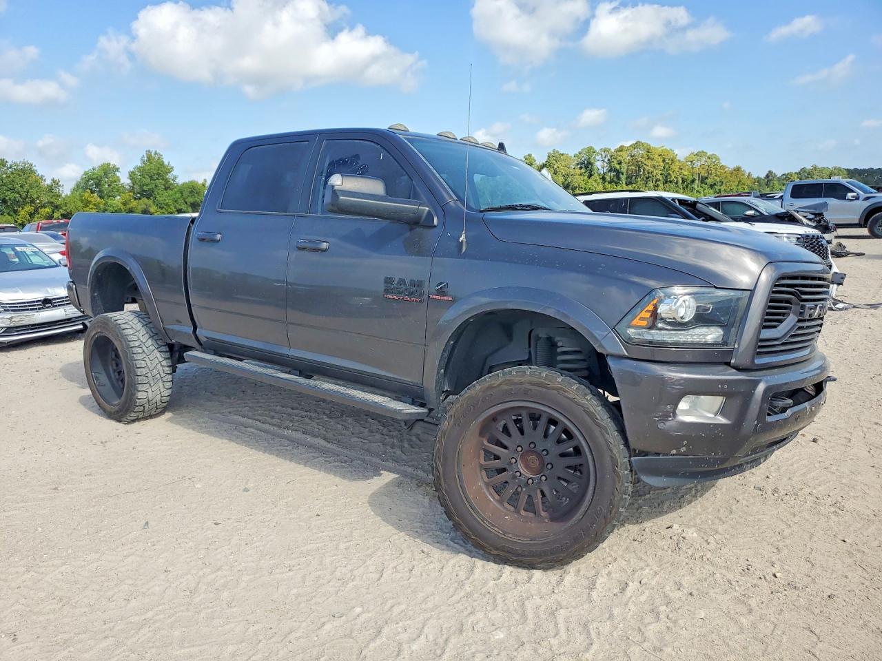 2018 Ram 2500 Laramie - zdjęcie 4