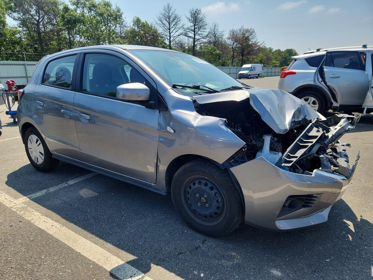 2022 Mitsubishi Mirage De - zdjęcie 4