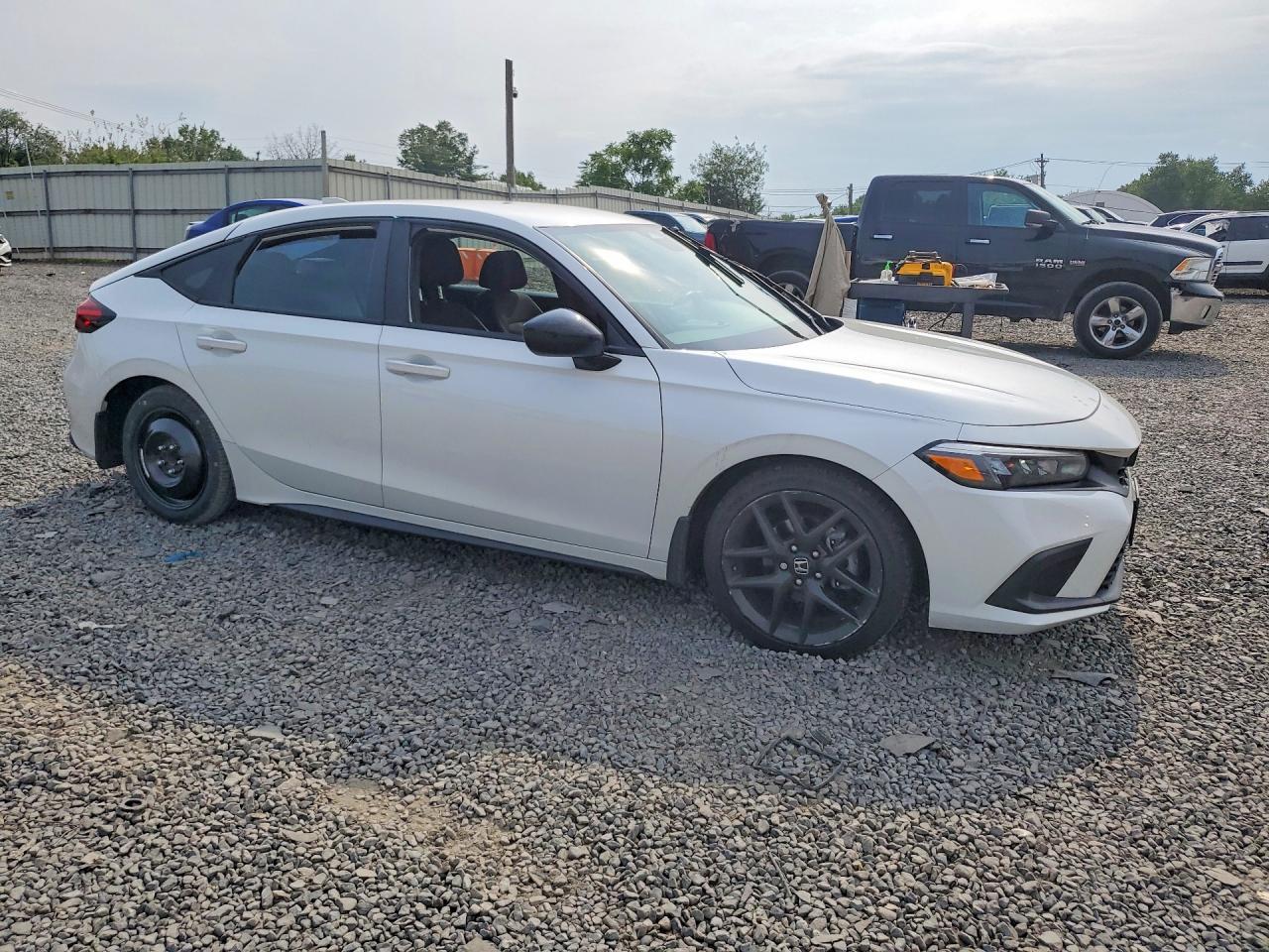 2023 Honda Civic Sport - zdjęcie 4