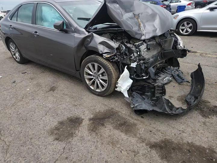 2017 Toyota Camry Xle - zdjęcie 14