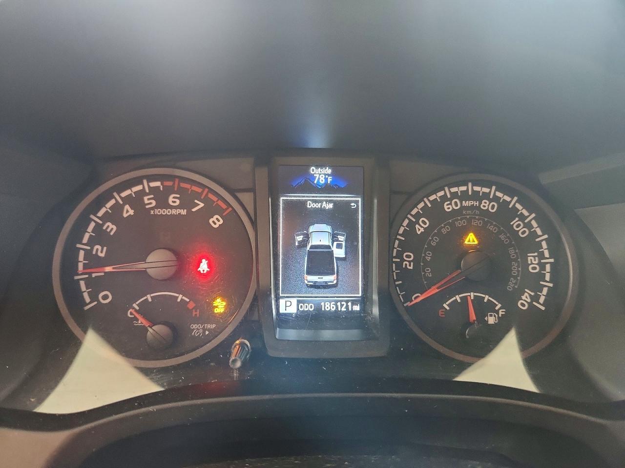 2022 Toyota Tacoma Sr - zdjęcie 9