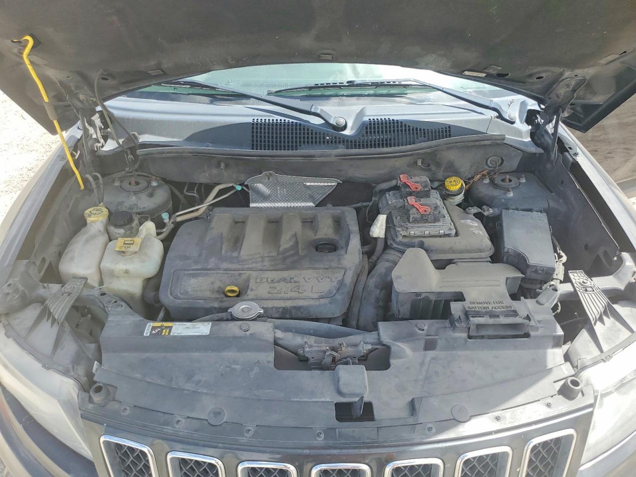 2016 Jeep Compass Sport - zdjęcie 11